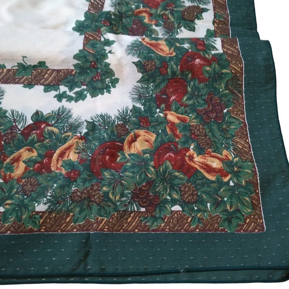 Christmas Rectangular Fruit Pinecone VTG Tablecloth 60 x 84 Inch Holiday Festive